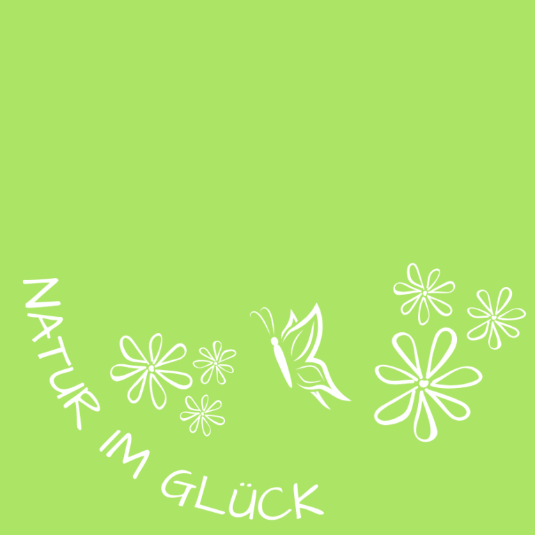 Eine pinkfarbene Blüte mit gelben Staubgefäßen umgeben von grünen Blättern.